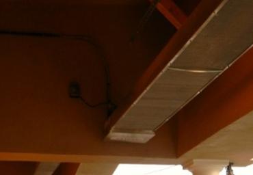 restaurant-patio-heater-keeping-seating-warm